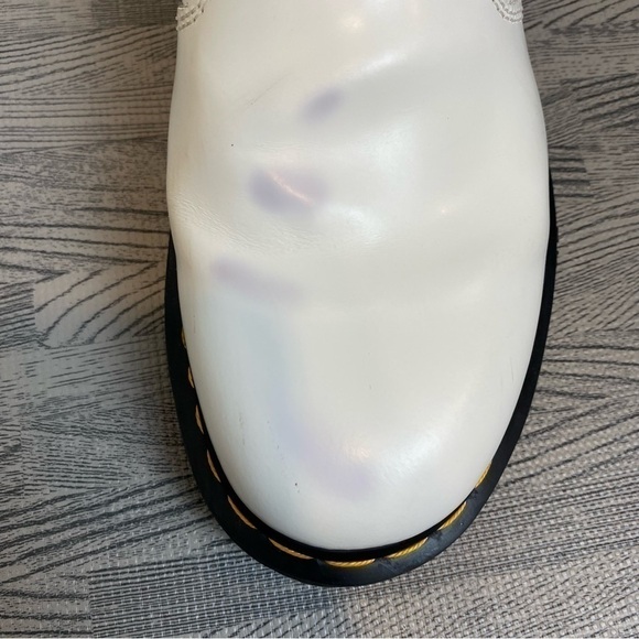 Dr. Martens 2976 Chelsea Yellow Stitch Smooth White Leather Boot - Picture 11 of 16